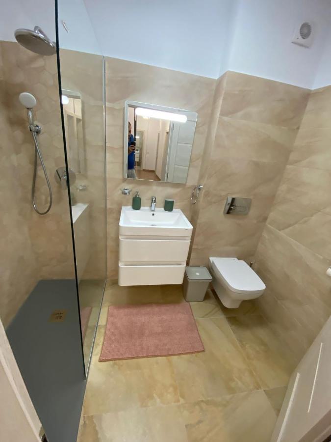 Plazza Studio Букурещ Екстериор снимка